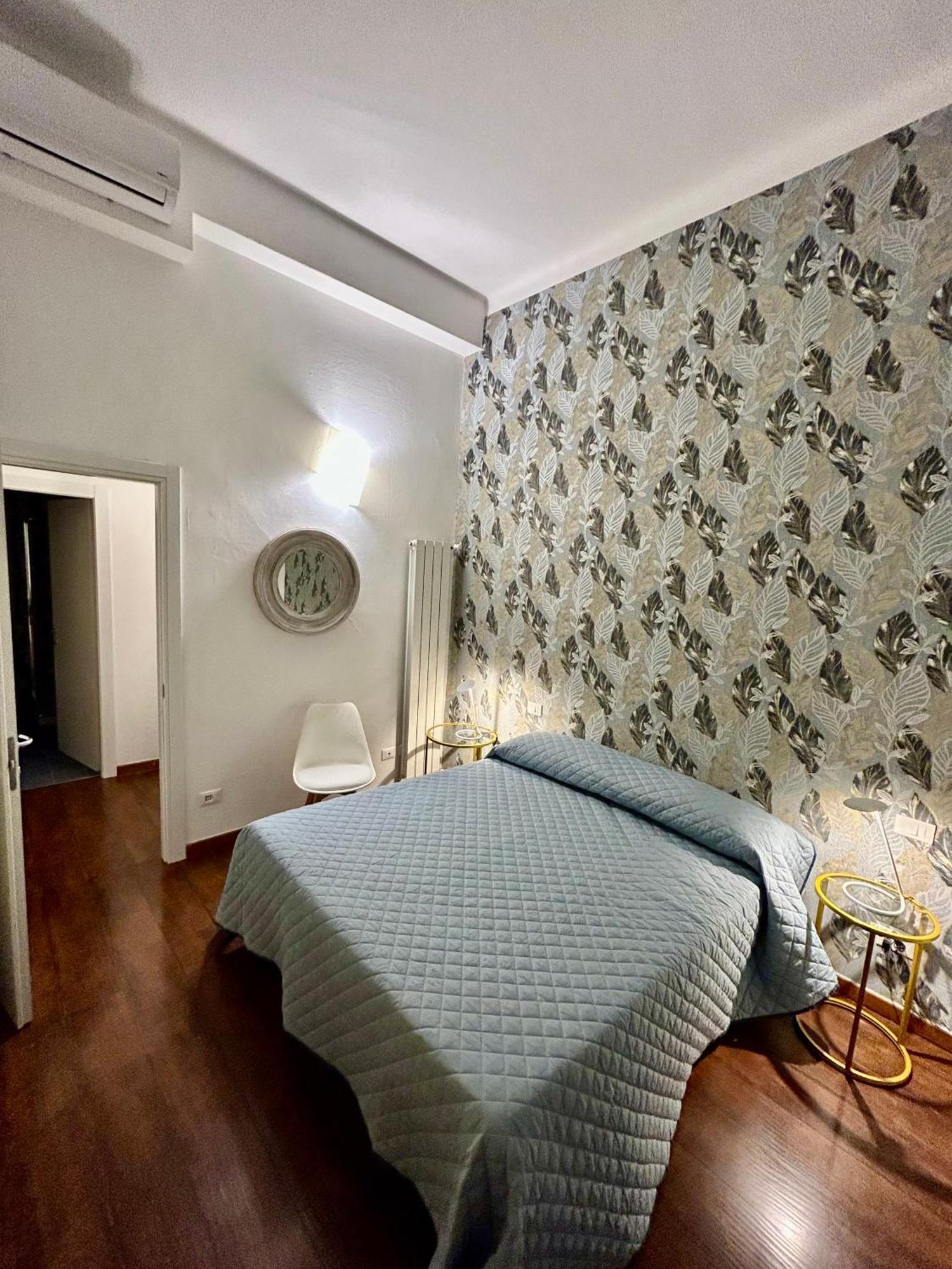 Mary Shelley - Elegant 2 Bedrooms With Balcony *